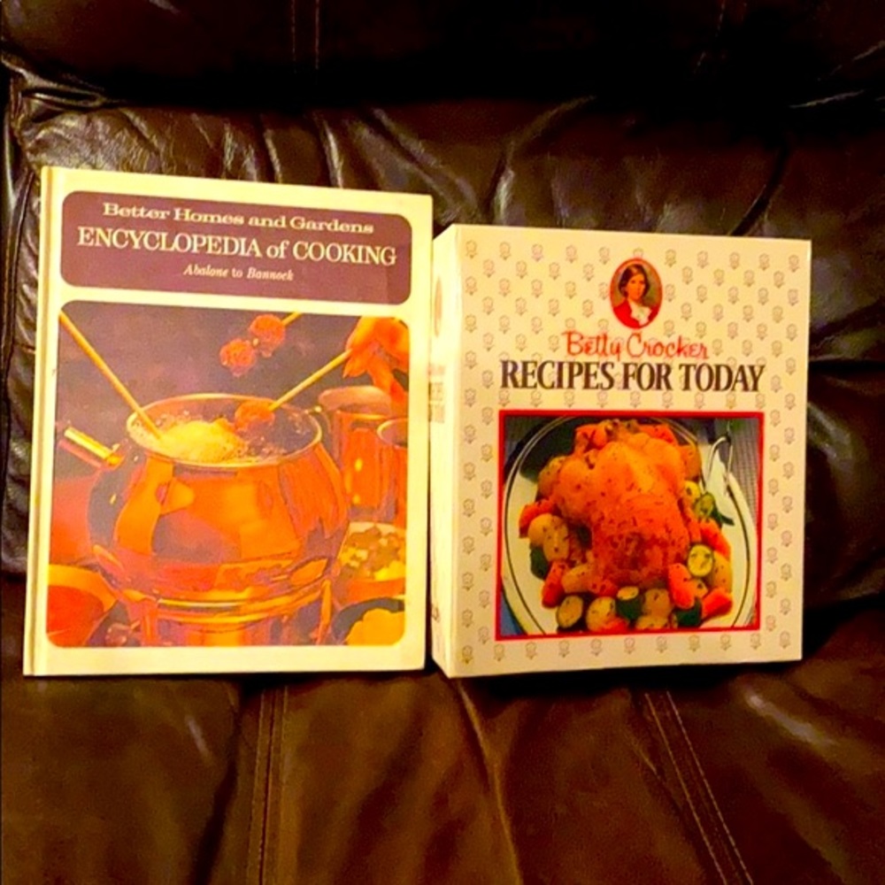TWO Vintage cookbooks from 1970 & 1986!
